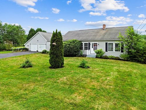 987 Gardiner Road, Dresden, ME, 04342 | Card Image