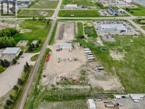 3 Mckenzie Dr, Red Deer County, AB, T4S2H4 | Card Image