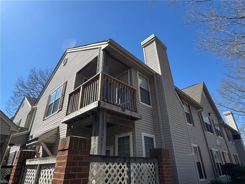 806 Newday Ct, Newport News, VA, 23602-9520 | Card Image