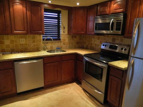 apt-402-9440 Sw 8th St, Boca Raton, FL, 33428-6877 | Card Image