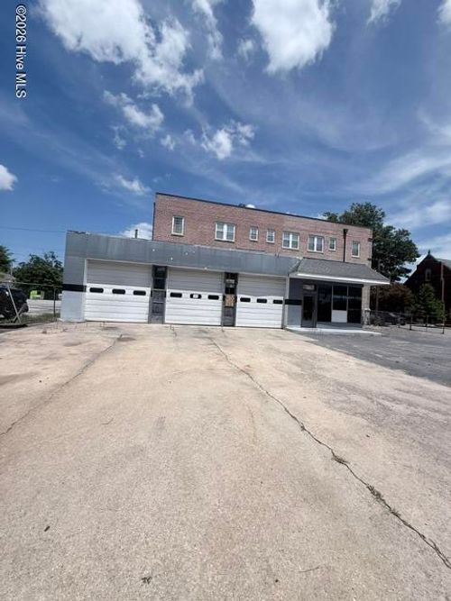 109 Green Street E, Wilson, NC, 27893 | Card Image