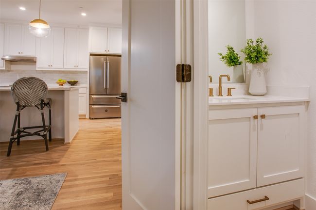APT-1006 - 7207 Gaston Ave, Condo with 2 bedrooms, 3 bathrooms and null parking in Dallas TX | Image 18