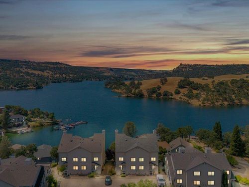 438 Hilltop Estates Dr, Copperopolis, CA, 95228-9500 | Card Image