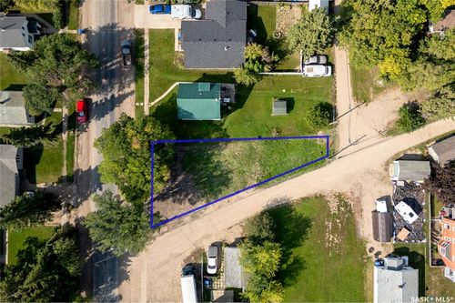 302 Burrows Ave W, Melfort, SK, S0E1A0 | Card Image