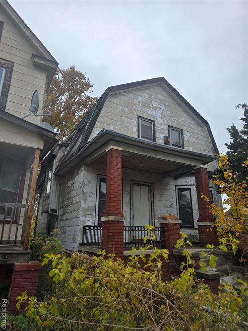 5852 Rohns St, Detroit, MI, 48213-3097 | Card Image