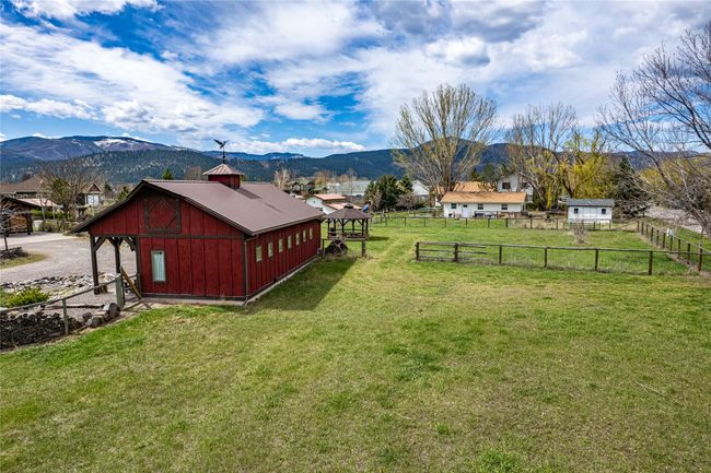 Pasture area on north side of Outbuilding | Image 71