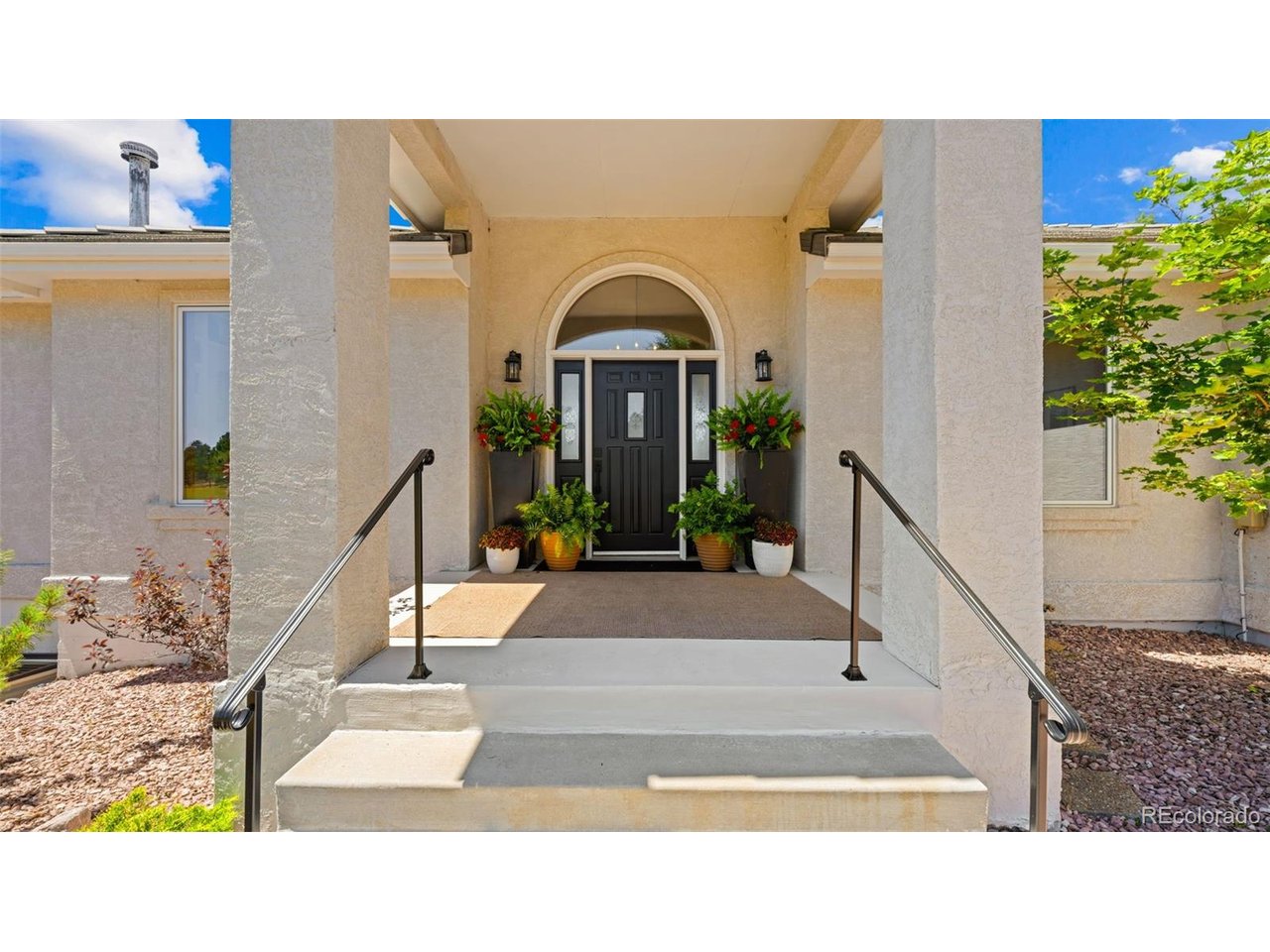 Residential in Monument 2