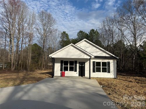 209 Bennett St, Wadesboro, NC, 28170-1802 | Card Image
