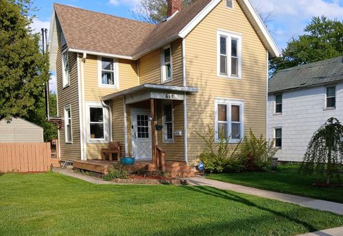 615 S Spring St, Beaver Dam, WI, 53916-2825 | Card Image