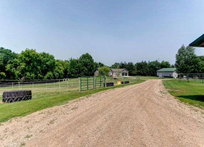 32908 285 Th Ave, House other with 3 bedrooms, 2 bathrooms and null parking in Le Sueur MN | Image 88