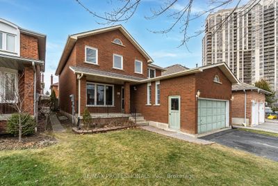 43 Kingsplate Cres, House other with 4 bedrooms, 3 bathrooms and 6 parking in Etobicoke ON | Image 2