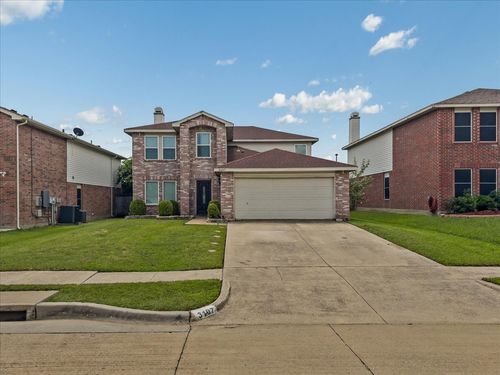 3107 Teodoro Dr, Grand Prairie, TX, 75052-8751 | Card Image