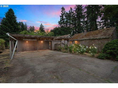 322 Ne 43rd Ave, Hillsboro, OR, 97124 | Card Image