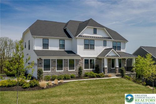 1405 Watson Run, Fogelsville, PA, 18051-7719 | Card Image