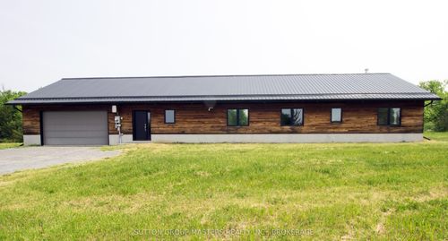2621 County Rd 6, Yarker, ON, K0K3N0 | Card Image