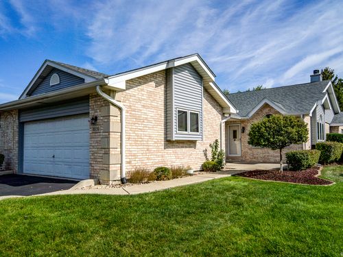 16139 Lake Villa Ave, Tinley Park, IL, 60477-5100 | Card Image