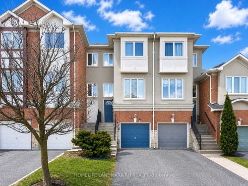 5 Coburg Cres, Richmond Hill, ON, L4B4E1 | Card Image