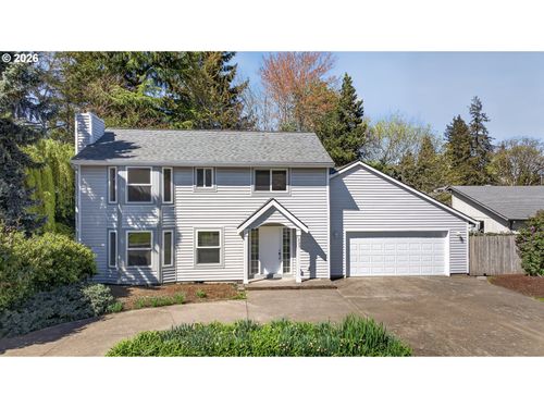 1335 Sw Russ Ln, McMinnville, OR, 97128-5681 | Card Image