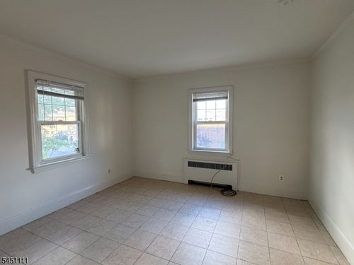2b-28 Knopf St, Linden, NJ, 07036-4148 | Card Image