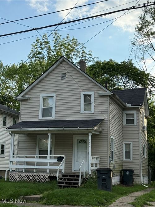 1214 Bellows St, Akron, OH, 44301-1716 | Card Image