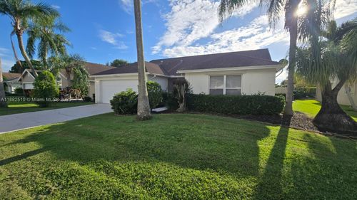 13048 Meadowbreeze Dr, Wellington, FL, 33414-8062 | Card Image