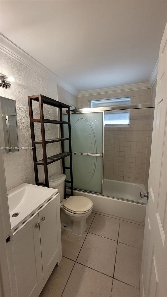 APT-4 - 7636 Abbott Ave, Condo with 1 bedrooms, 1 bathrooms and null parking in Miami Beach FL | Image 6