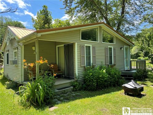 8386 Route 5, Westfield, NY, 14787 | Card Image