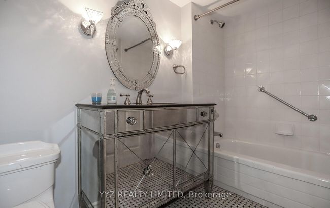 808 - 1 Clark Ave W, Condo with 2 bedrooms, 2 bathrooms and 2 parking in Vaughan ON | Image 28