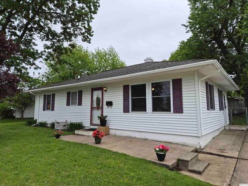 1800 N Granview Dr, Quincy, IL, 62301-6832 | Card Image
