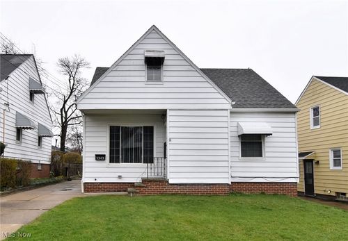 5345 E 111th St, Garfield Heights, OH, 44125-3111 | Card Image