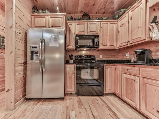 902 Laurel Creek Trl, Home with 3 bedrooms, 3 bathrooms and null parking in Cherry Log GA | Image 18
