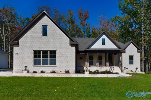30 Bluff Creek Cir Se, Huntsville, AL, 35803-1986 | Card Image