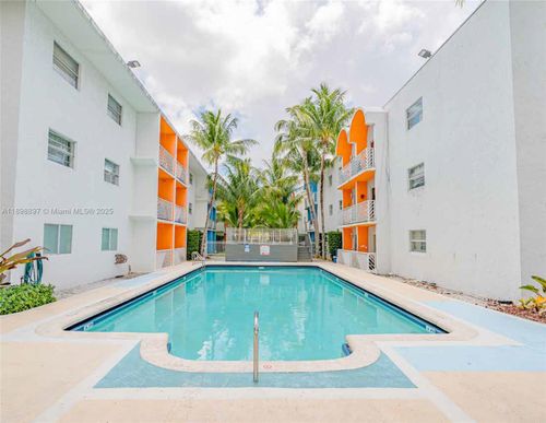 apt-315-4335 Nw South Tamiami Canal Dr, Miami, FL, 33126-1430 | Card Image