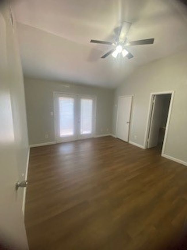 724 Champion Ct, Townhouse with 2 bedrooms, 3 bathrooms and null parking in Garland TX | Image 18