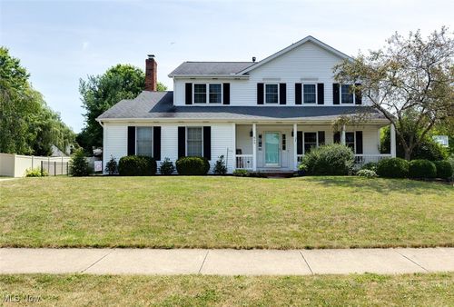 849 Brookfield Dr, Aurora, OH, 44202-8020 | Card Image