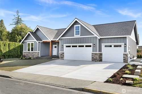 2503 Lakeridge Dr, Ferndale, WA, 98248-8718 | Card Image