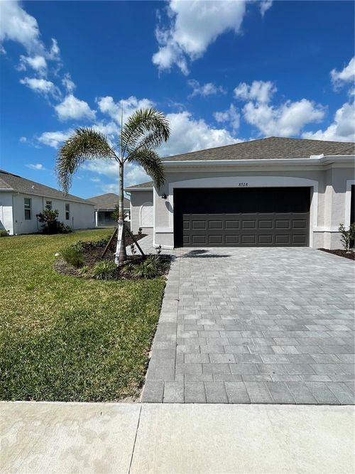 8728 Saint Kitts Cir, ENGLEWOOD, FL, 34224-5249 | Card Image