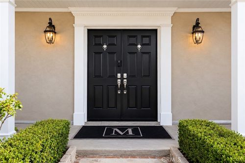 3032 Gardner St, Simi Valley, CA, 93065-5241 | Card Image