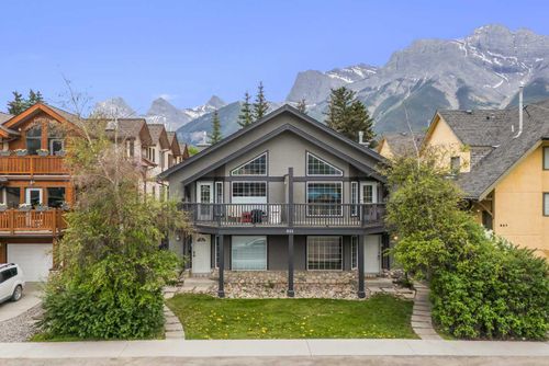 3-833 7th Street Street, Canmore, AB, T1W2C4 | Card Image