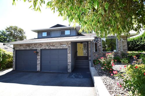 2904 Tatla Pl, Coquitlam, BC, V3C4W8 | Card Image
