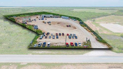 2458 E Overland Trl, Abilene, TX, 79601-6608 | Card Image