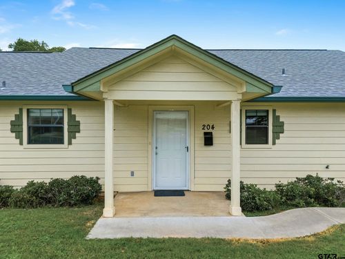 204 Connor St, Daingerfield, TX, 75638-1112 | Card Image