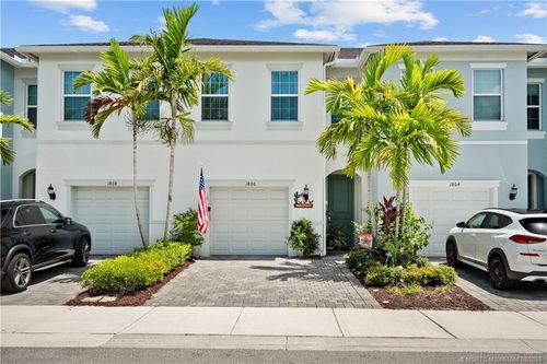 1806 Se Ocean Cove Way, Stuart, FL, 34996-2855 | Card Image