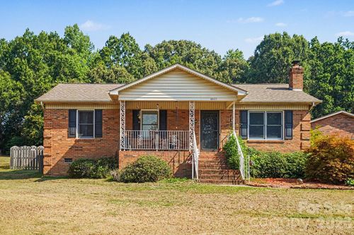 6021 Greyfield Dr, Monroe, NC, 28110-9795 | Card Image