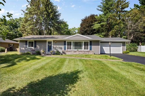 16 Trowbridge Trl, Pittsford, NY, 14534-1420 | Card Image