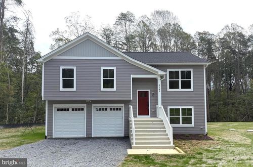3145 Lewiston Rd, BUMPASS, VA, 23024-9654 | Card Image