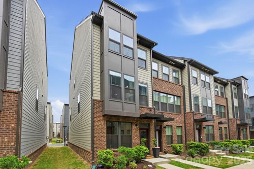 3019 Terroir Ln, Charlotte, NC, 28217-3714 | Card Image