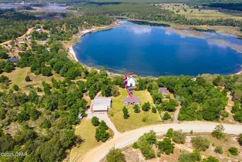 2789 Summer Dr, Chipley, FL, 32428-3484 | Card Image