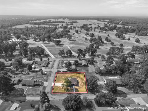 106 Royal St, Gilmer, TX, 75645-2938 | Card Image