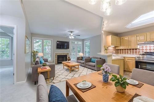 915 Mcgill Park Ave Ne, Atlanta, GA, 30312-1297 | Card Image